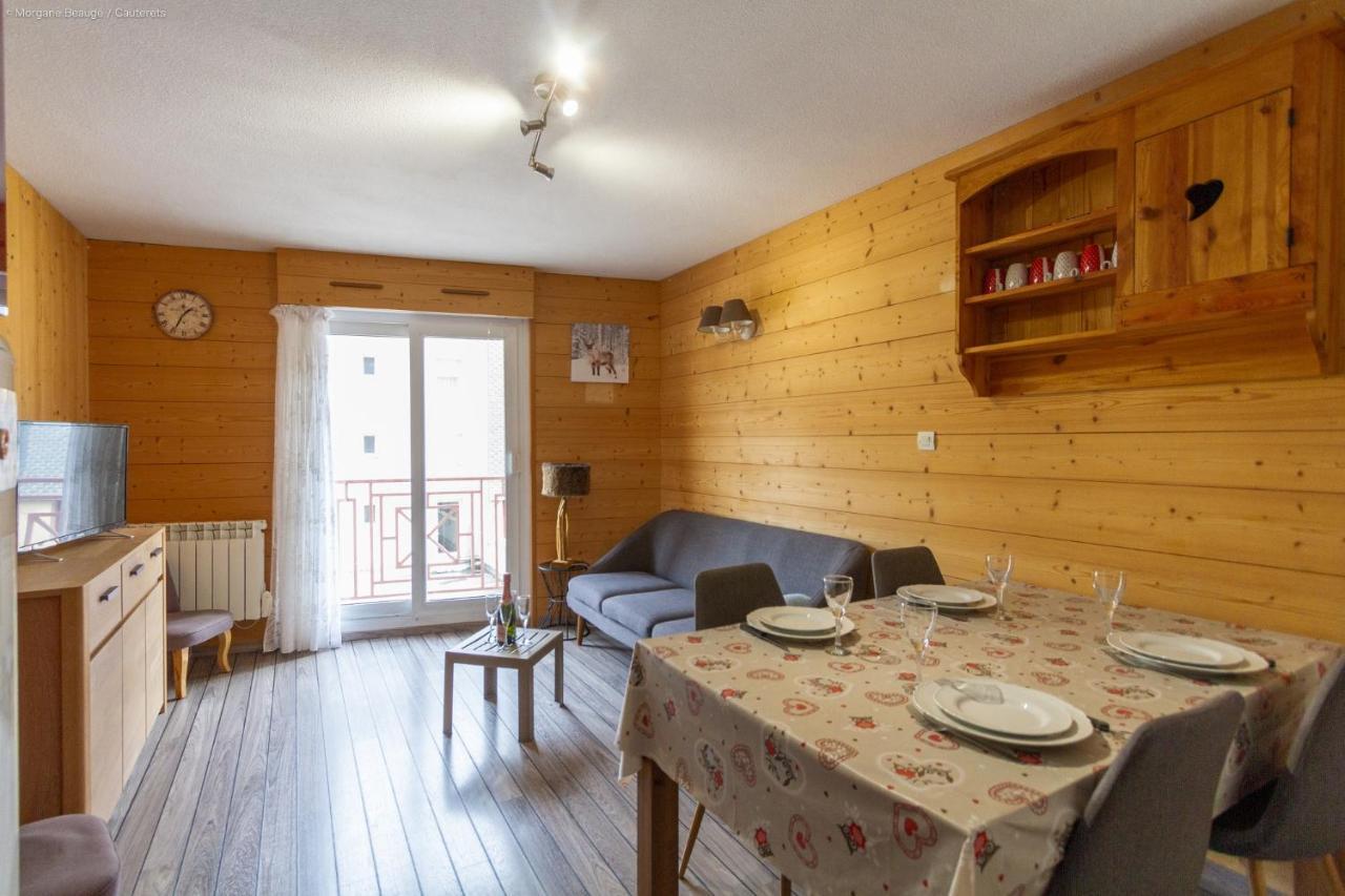 Appartement Centre Ville Parking Balcon Et Wi Fi Cauterets Exterior foto